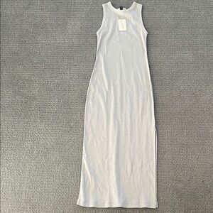 Tan size medium body con  Sleeveless Maxi Dress. Universal thread